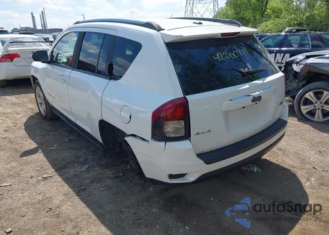 2014 Jeep Compass Latitude из США, поврежденный, VIN 1C4NJDEB2ED651487